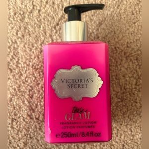 Victorias Secret Tease Glam Lotion